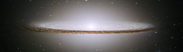 Файл:M104 ngc4594 sombrero galaxy hi-res.jpg